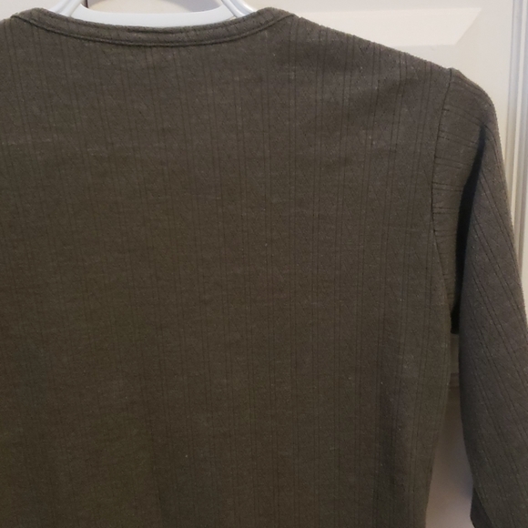 Shirt - Picture 3 of 3